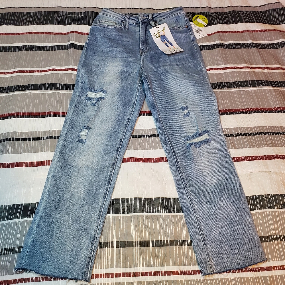 YMI  dream Collection blue Jeans Crop High Rise Distressed Capris SIZE 7 New